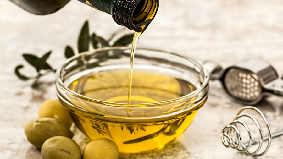 Olive oil can be great source of monounsaturated fat